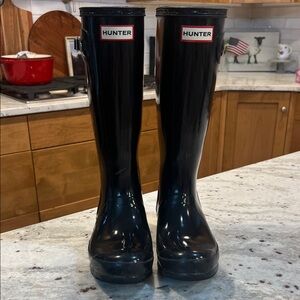 Hunter Glossy Black Rain Boots